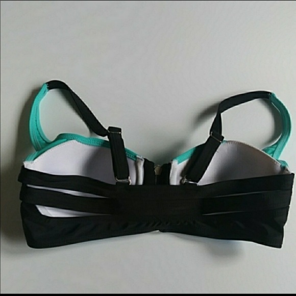 Multi colored bikini top size Medium - Picture 2 of 2